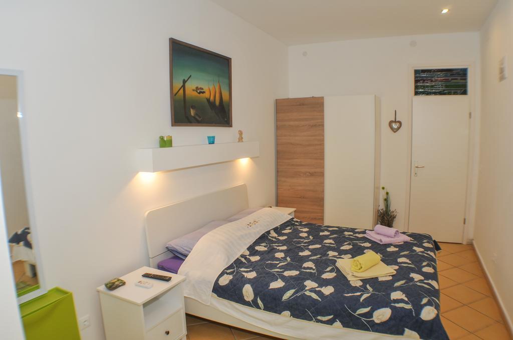 Apartments Finida Porec Room photo
