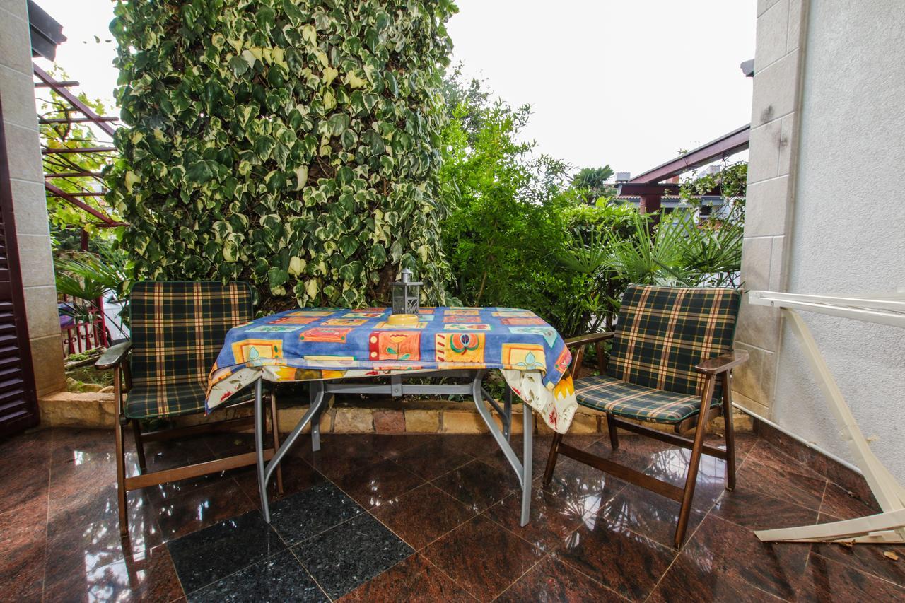 Apartments Finida Porec Exterior photo